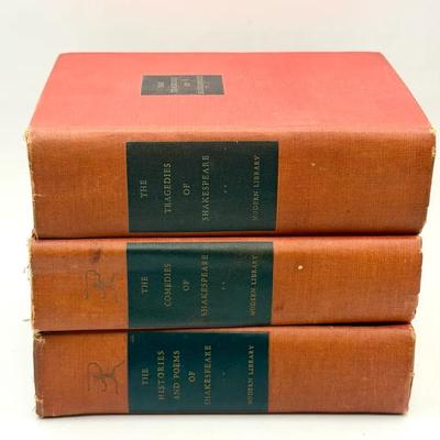 (3) Vintage Shakespeare Books