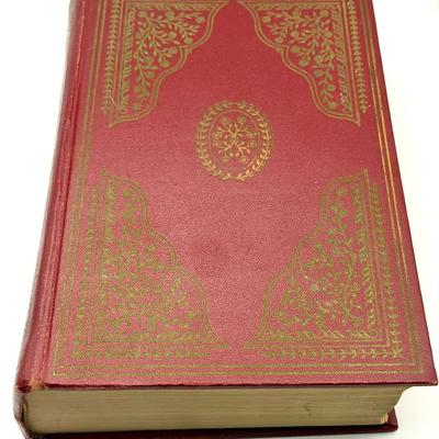 “De Luxe Edition" of The Complete Sherlock Holmes by A. Conan Doyle, published by Garden City Publis