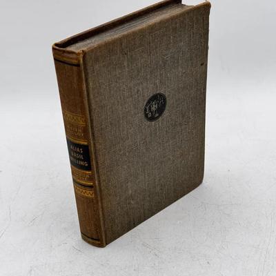 Alias Basil Willing By Helen McCloy 