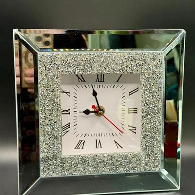 Mirrored Glitter Clock