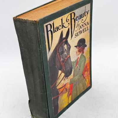1927 - Black Beauty By Anna Sewell 