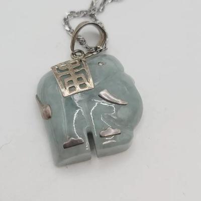 Sterling And Jade Elephant Pendant Necklace 925 Silver