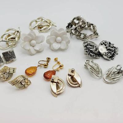 9pc Vintage Clip Earrings Lot Mixed Styles