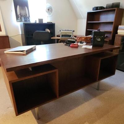 Sale Photo Thumbnail #106