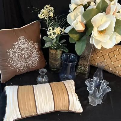 Crystal And Glassware Whimsical Wonders With Pillows To Boot!