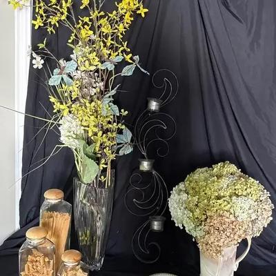 Floral and Home Decor