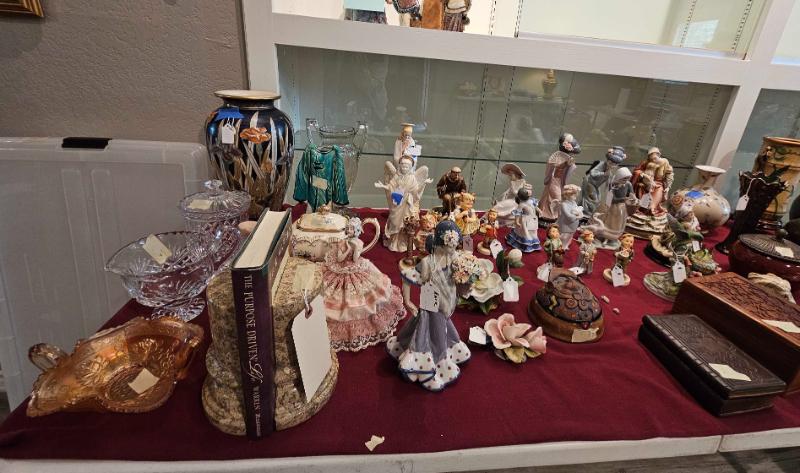 Sale Photo Thumbnail #30