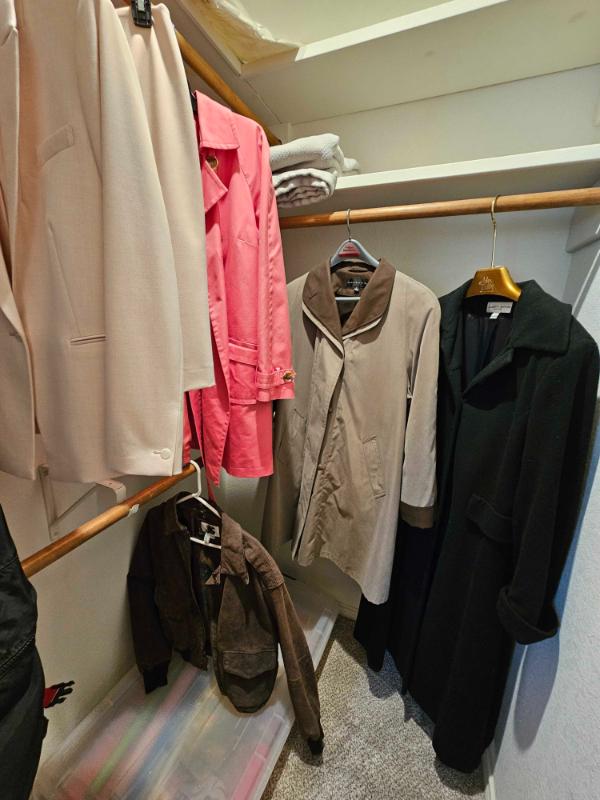 Sale Photo Thumbnail #56