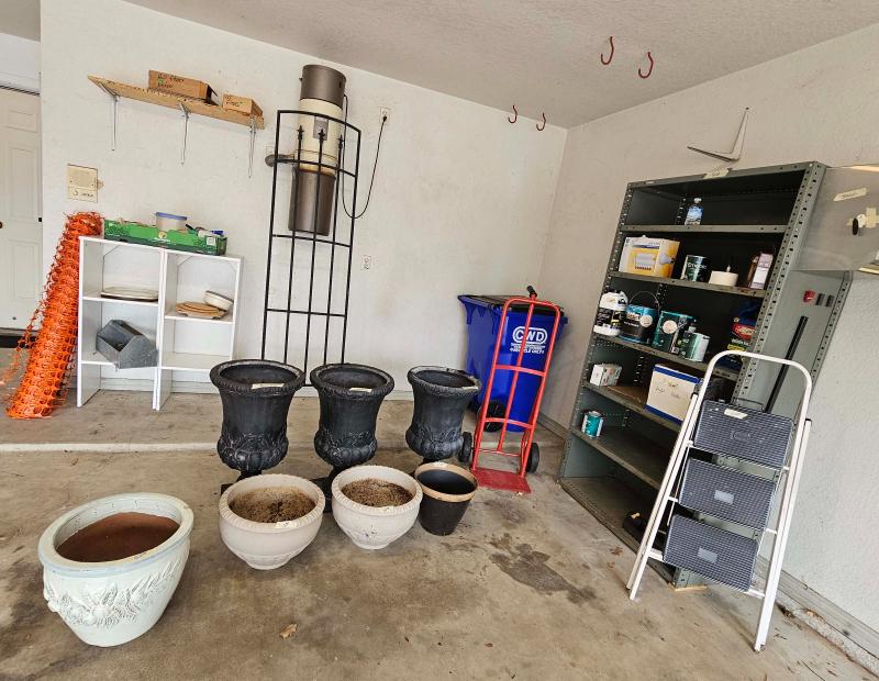 Sale Photo Thumbnail #38