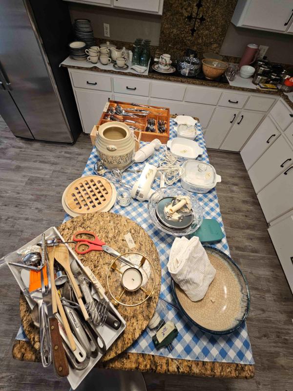 Sale Photo Thumbnail #51