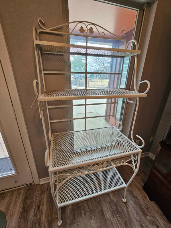 Sale Photo Thumbnail #67