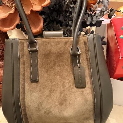 Sale Photo Thumbnail #30