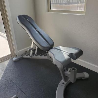 Sale Photo Thumbnail #122