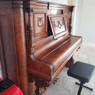 Sale Photo Thumbnail #100