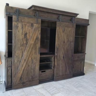 Sale Photo Thumbnail #70