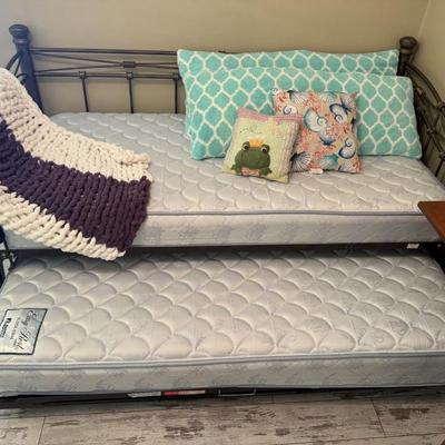 Sale Photo Thumbnail #2