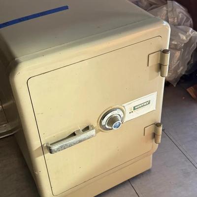 Sentry Safe W/ Combination 