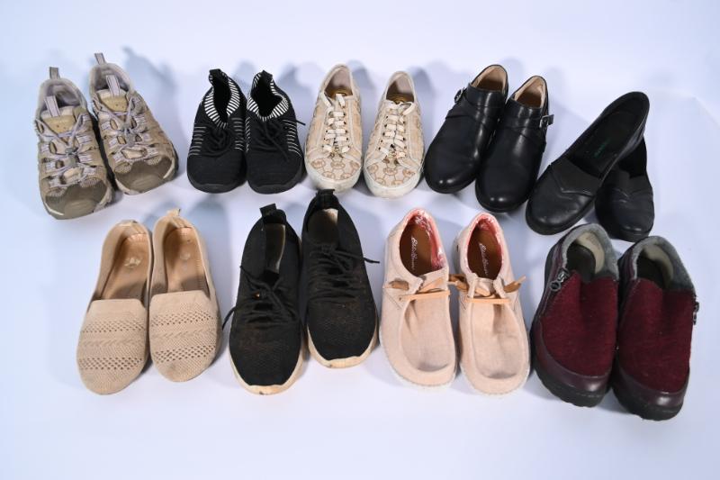 Sale Photo Thumbnail #12