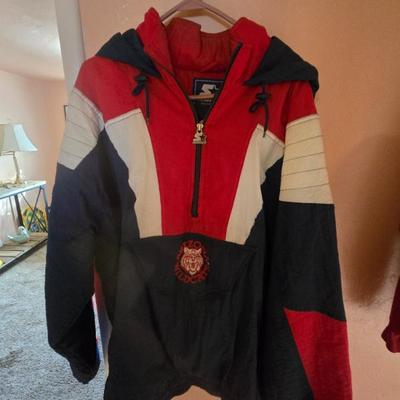 Sale Photo Thumbnail #60