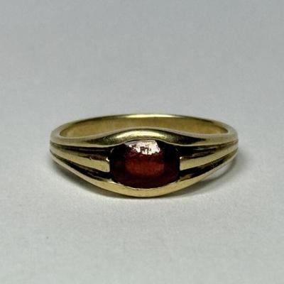 Vintage 14K Gold Ring with Red Stone, 2.4g, size 3.75