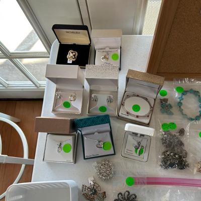 Sale Photo Thumbnail #101