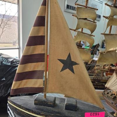 Sale Photo Thumbnail #246