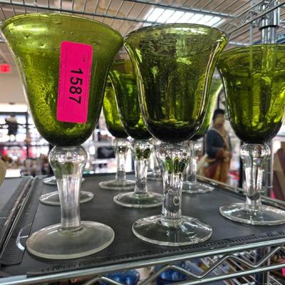 Sale Photo Thumbnail #173