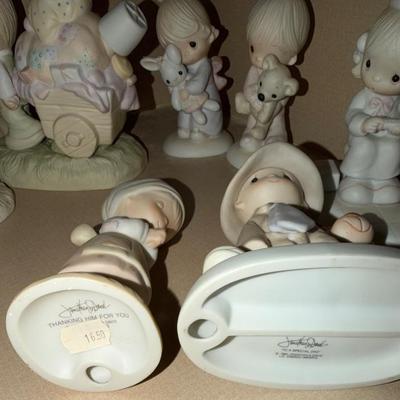 Sale Photo Thumbnail #200