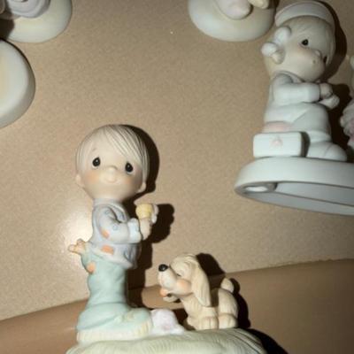 Sale Photo Thumbnail #193