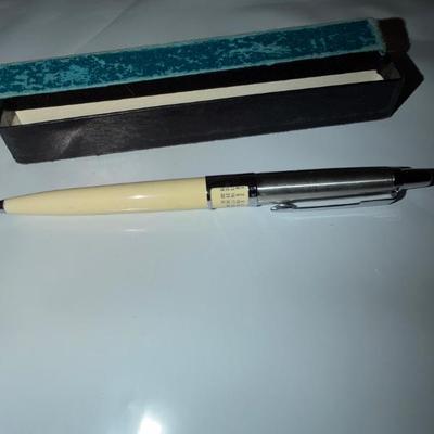 Sale Photo Thumbnail #215