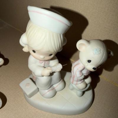 Sale Photo Thumbnail #197