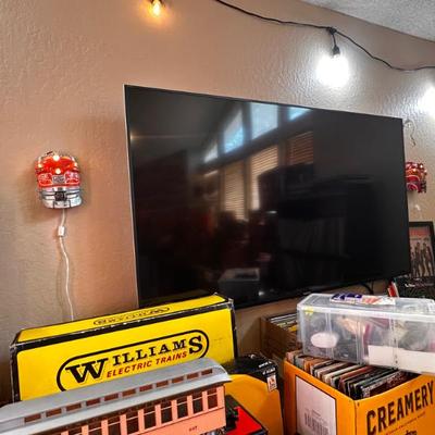 Sale Photo Thumbnail #555