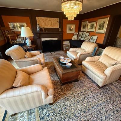 Sale Photo Thumbnail #122