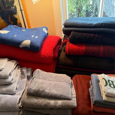 Sale Photo Thumbnail #360