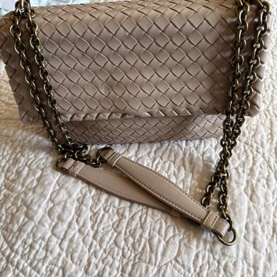 Sale Photo Thumbnail #107