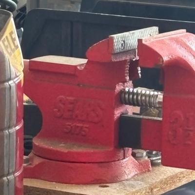 Sale Photo Thumbnail #33