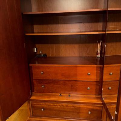 Sale Photo Thumbnail #38