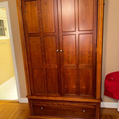 Sale Photo Thumbnail #37