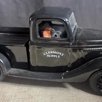 Vintage Jim Beam 1935 Ford V8 Pickup Truck Decanter