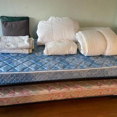 Sale Photo Thumbnail #40