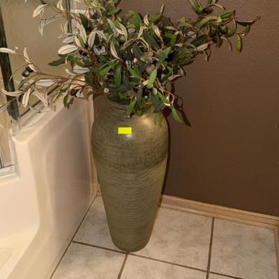 Sale Photo Thumbnail #373