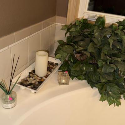 Sale Photo Thumbnail #371