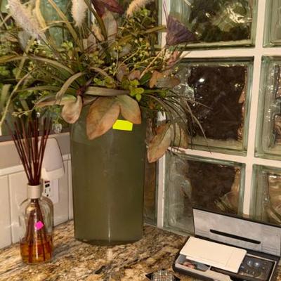 Sale Photo Thumbnail #375