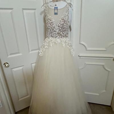 Sale Photo Thumbnail #36