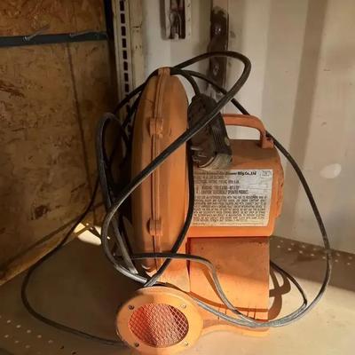 Shunde Huawei Air Blower - Model W-4L, Orange