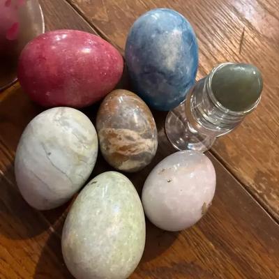 Clear Glass Paperweight & Stone Marbled Eggs & Tin Of Collectible Rocks