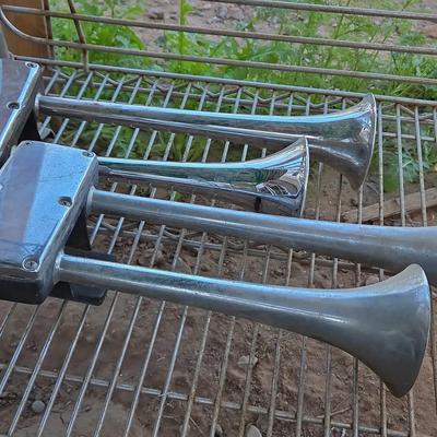 Hadley Air Horns - Automobile, Truck, Boat, RV Parts