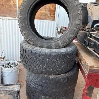 Tires - Ridge Grappler - Set of 4 - Fit Dodge Ram - 33X12.50R20LT