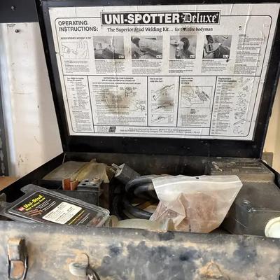 Uni-Spotter Deluxe Welding Kit - Superior Stud in Black Case