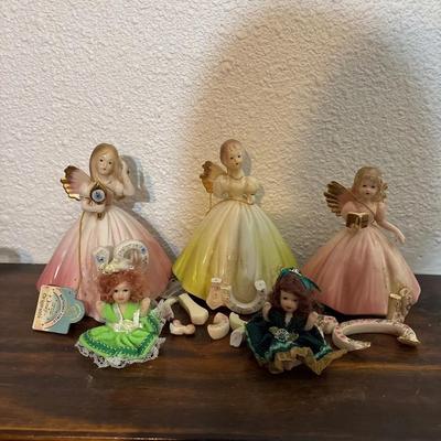 Little Girls Figurines - Birthday Girls (3), Girls With Green Dresses (2)